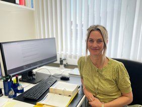 Johanna Lerzer ist seit März 2026 als Syndikusrechtsanwältin am Klinikum St. Elisabeth beschäftigt. (© Stefania Rausch) Johanna Lerzer ist seit März 2026 als Syndikusrechtsanwältin am Klinikum St. Elisabeth beschäftigt.