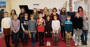 Fot der Schüler der Musikschule Julia