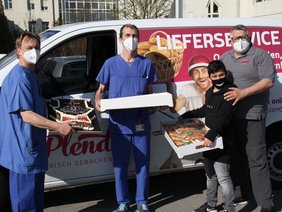 Süßes Dankeschön an Intensivpfleger (© Ursula Eisenmann)
