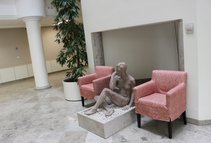 Skulptur Foyer Radiologie (© Sandra Wimmer) Foto der Skulptur des Foyers Radiologie