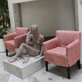Foto der Skulptur des Foyers Radiologie 