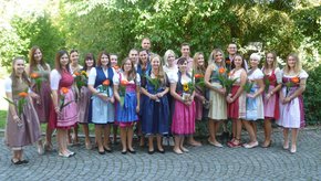 Foto der Absolventen der Krankenpflege am Klinikum St. Elisabeth 