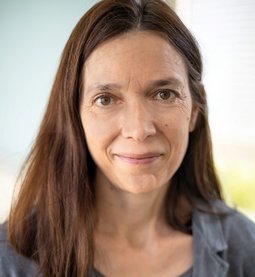 Andrea Bär (© Johannes Lehner) Portrait von Andrea Bär, Leiterin Sozialdienst