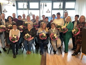 Verabschiedung Ruhestand (© Klinikum Straubing) Gruppenfoto der Verabschiedung in den Ruhestand